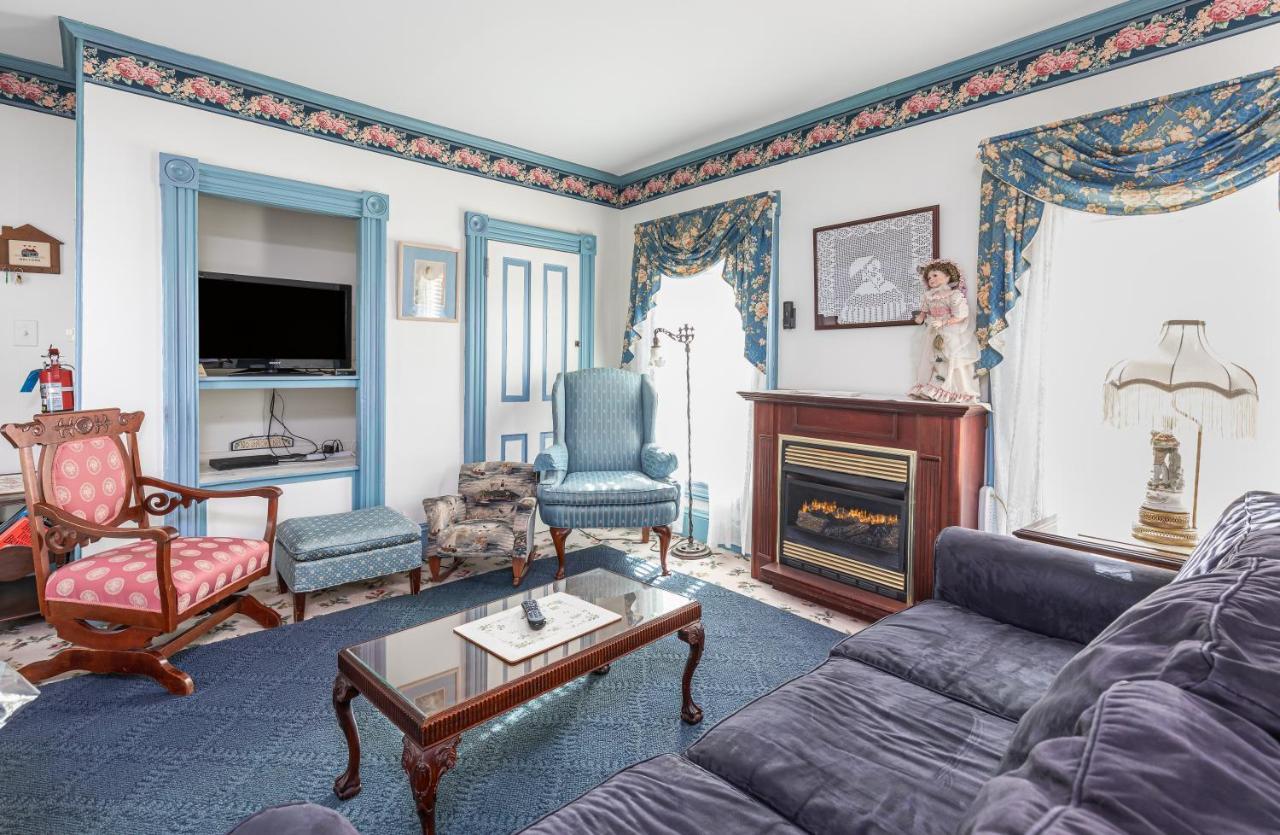Antoinette'S Apartments & Suites 케이프 메이 외부 사진